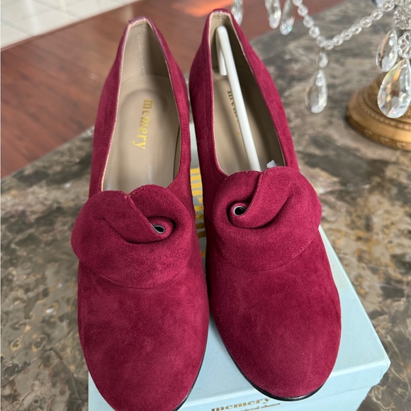 NEW IN BOX Memery Luise Red 100% Suede Shoes (Size 41/US Women’s 10) - Picture 3 of 10